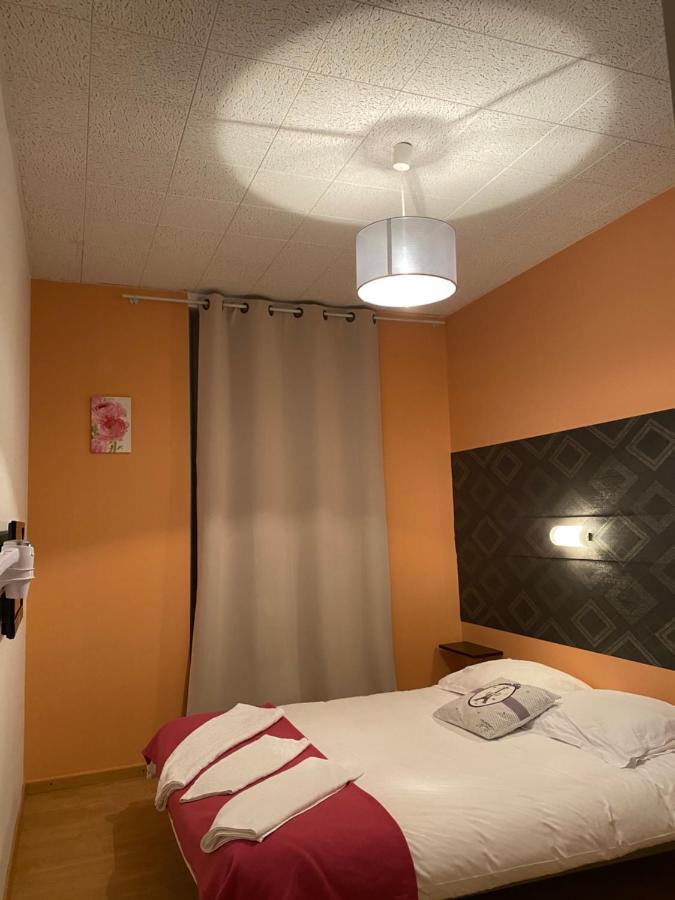 Hotel De Nantes ラ・ベルヌリー・アン・レッツ エクステリア 写真